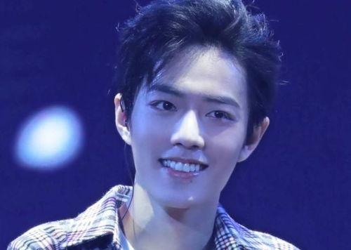 肖战妈妈爆料视频,温馨瞬间引网友泪目